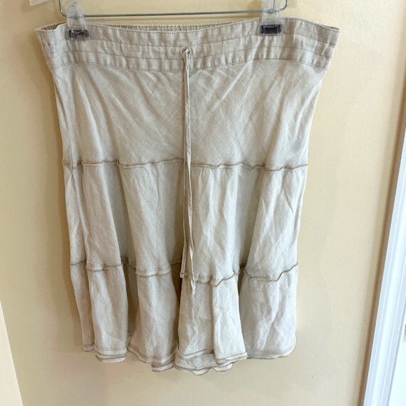 Caslon Linen Skirt, , Tan, Size Medium - Picture 1 of 6